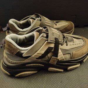 Javi Finesse Comfort Sneakers Men's Size 9.5 Lace Up Buckle East West